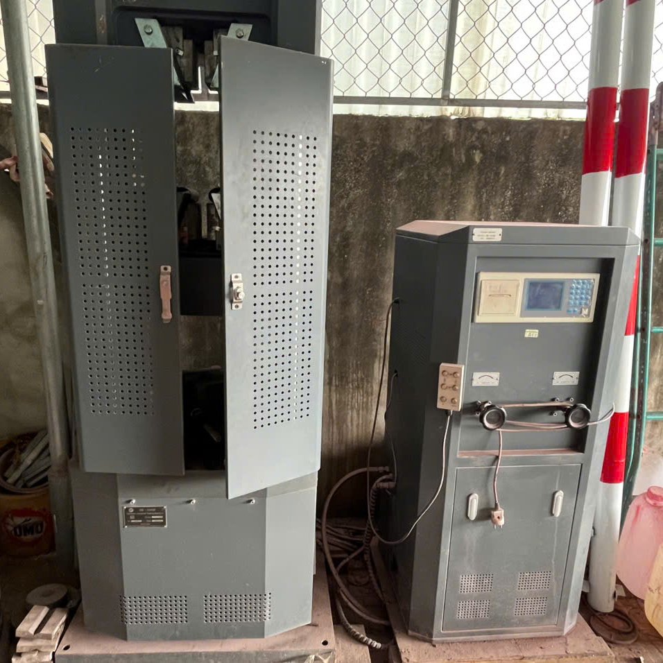 Máy thử kéo-nén-uốn Thép WE-1000B